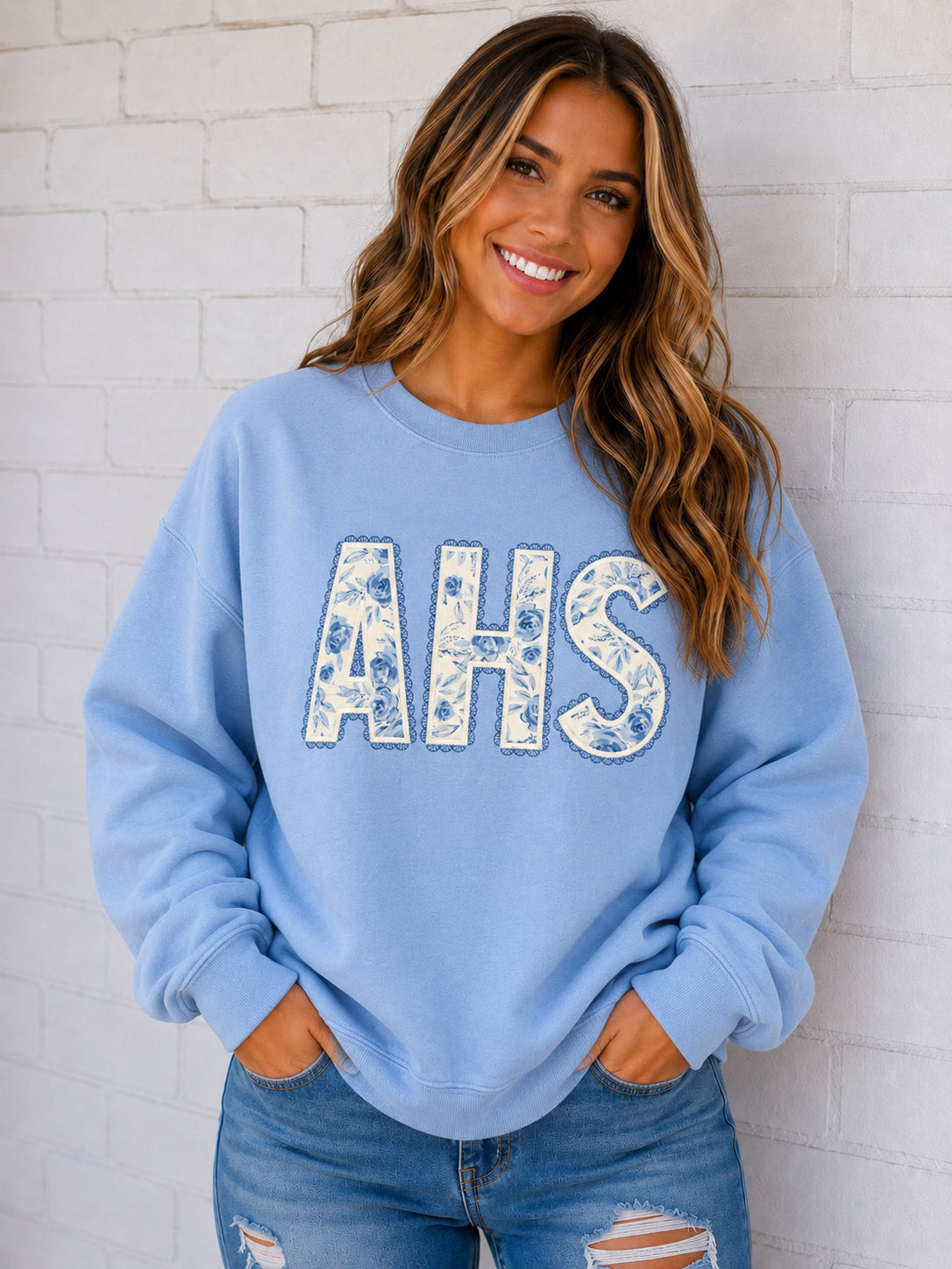 AHS 3 Lace Applique w/Bow on Crewneck
